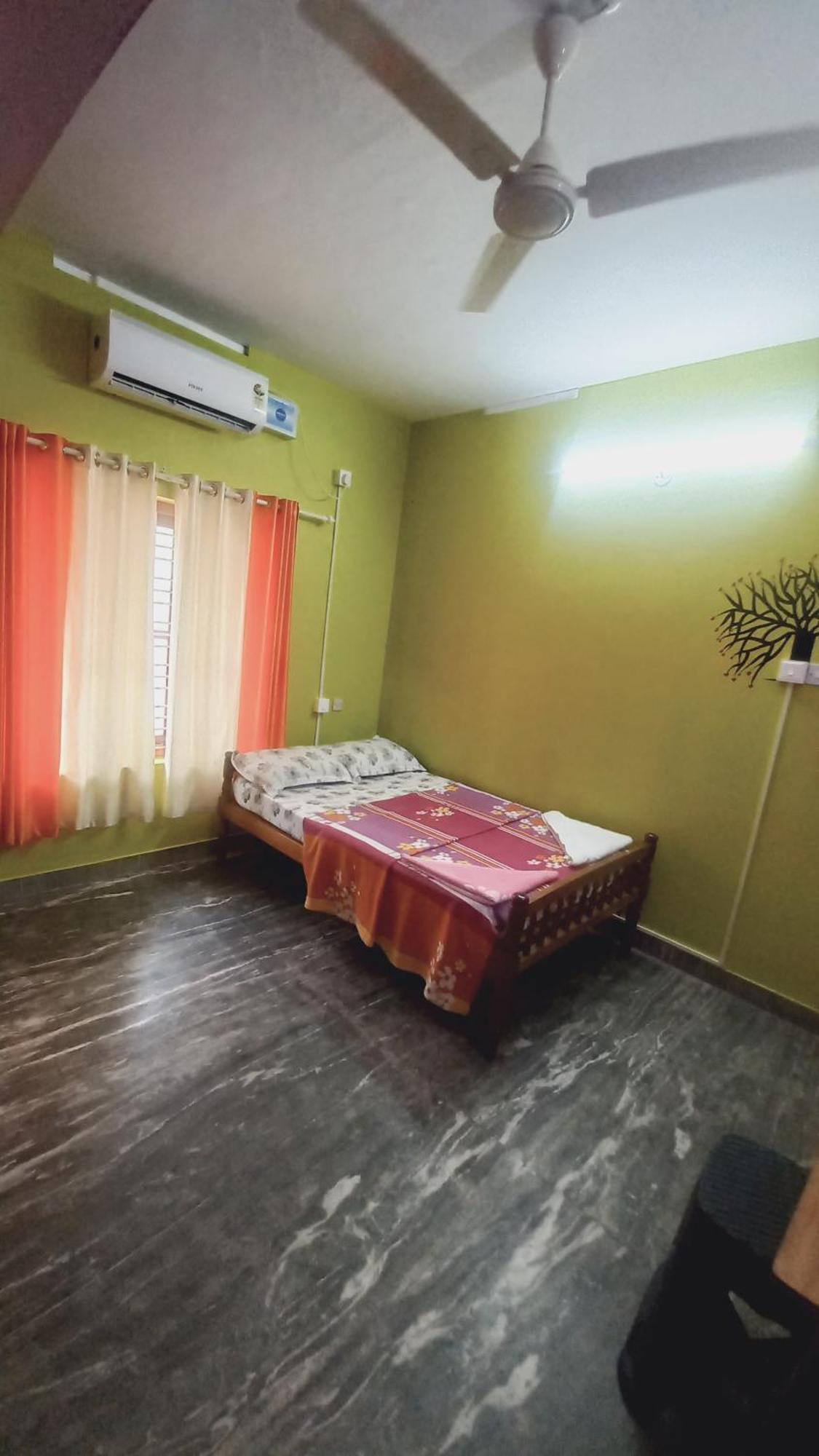 The Palm Bay Beach Residency Varkala Buitenkant foto