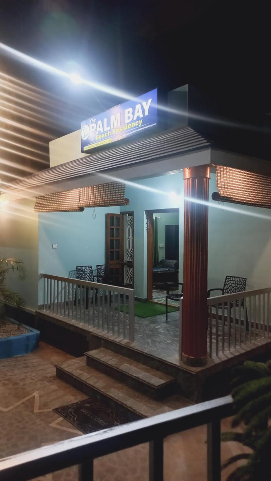 The Palm Bay Beach Residency Varkala Buitenkant foto